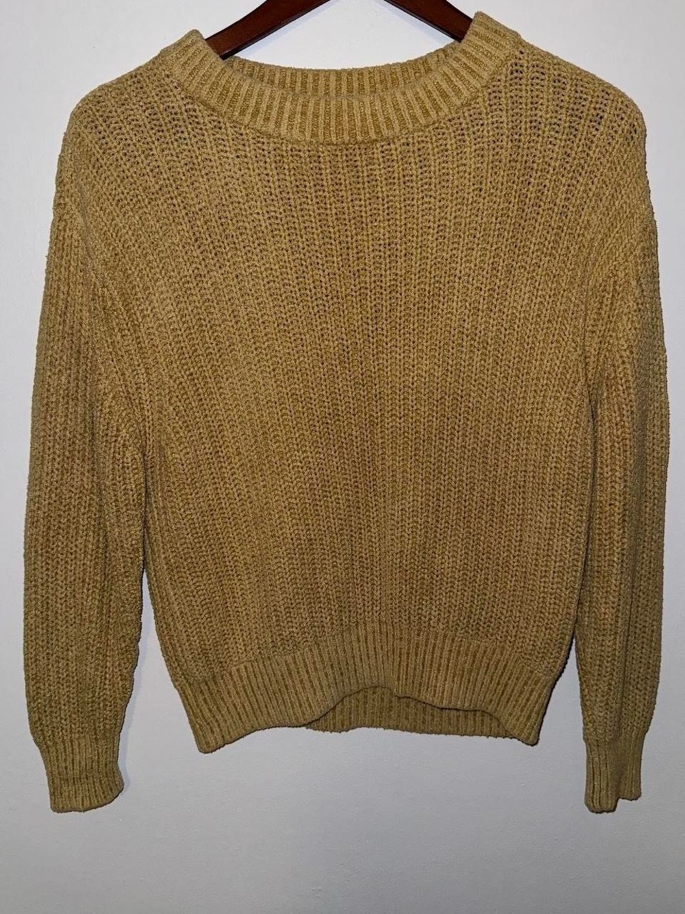 Aritzia Wilfred Yellow Chunky Knit Crewneck Sweater - Women's Size Small